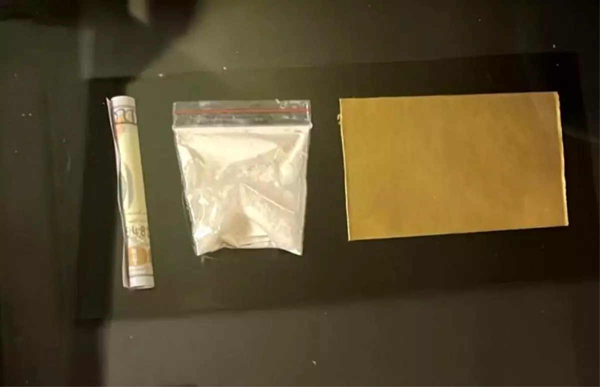 İstanbul\'da Uyuşturucu Operasyonu: 20 Gözaltı