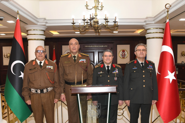 Libya askeri heyetini taşıyan uçağın düşmesiyle ilgili soruşturma başlatıldı