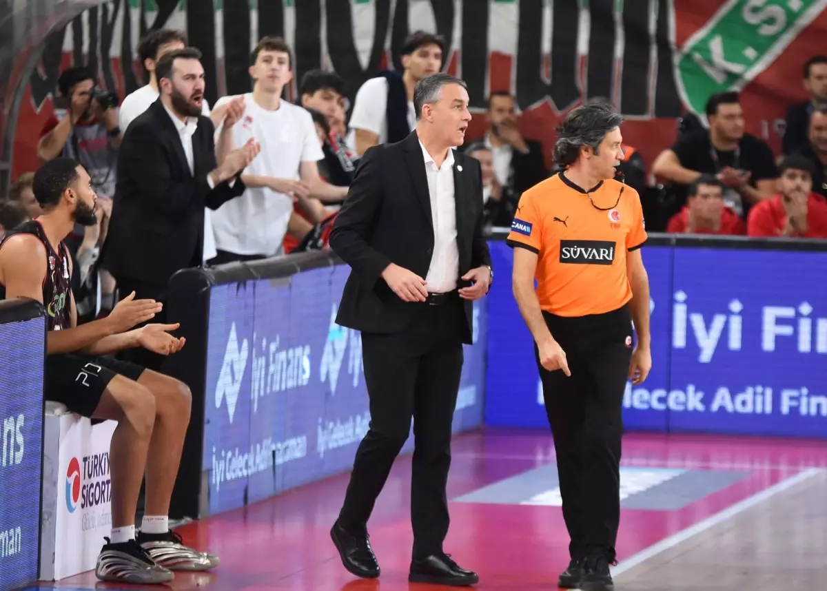 Manisa Basket Kostic ile Yollarını Ayırdı