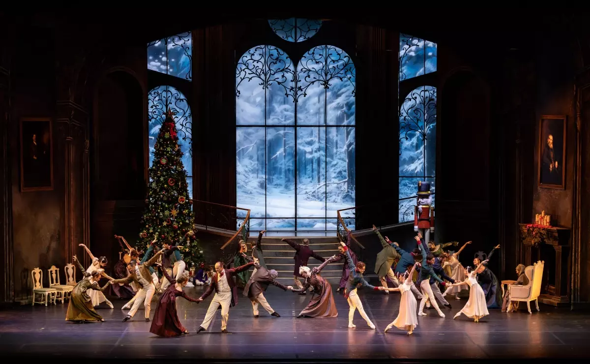 Fındıkkıran Balesi Yeniden Sahneye!