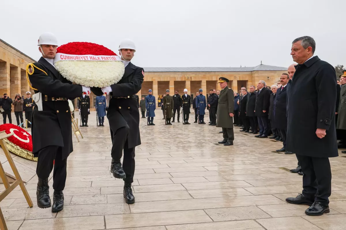 İsmet İnönü, Anıtkabir\'de Anıldı