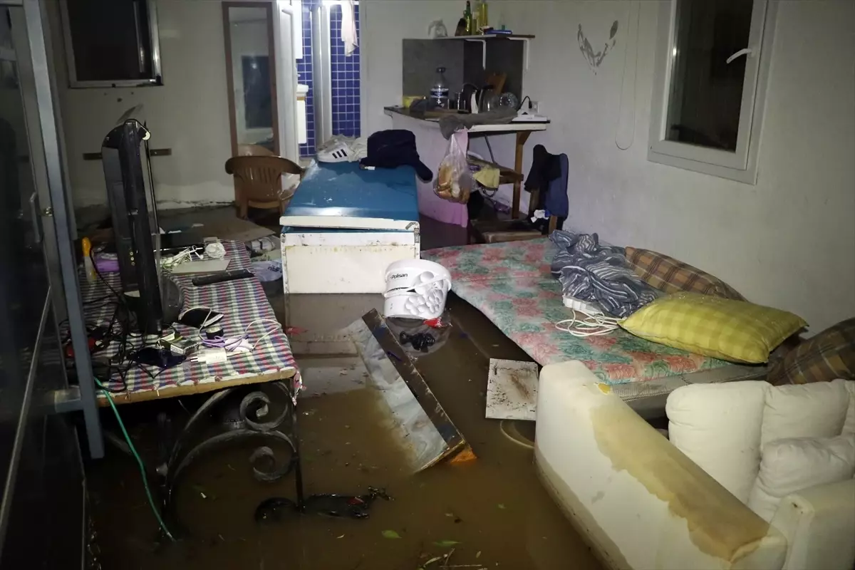 Bodrum\'da kuvvetli sağanak ve dolu etkili oldu