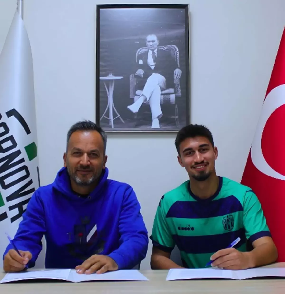 Bornova 1877, 16 Yaşındaki Aytuğ ile Sözleşme İmzaladı