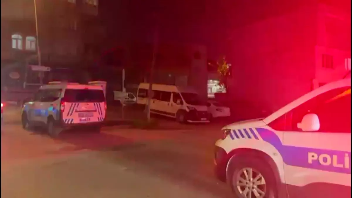 Bursa\'da Silahlı Kavga: 1 Yaralı