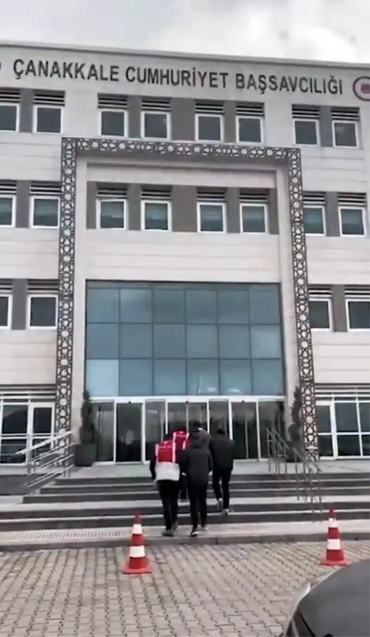 Çanakkale\'de 10 Kaçak Göçmen Yakalandı