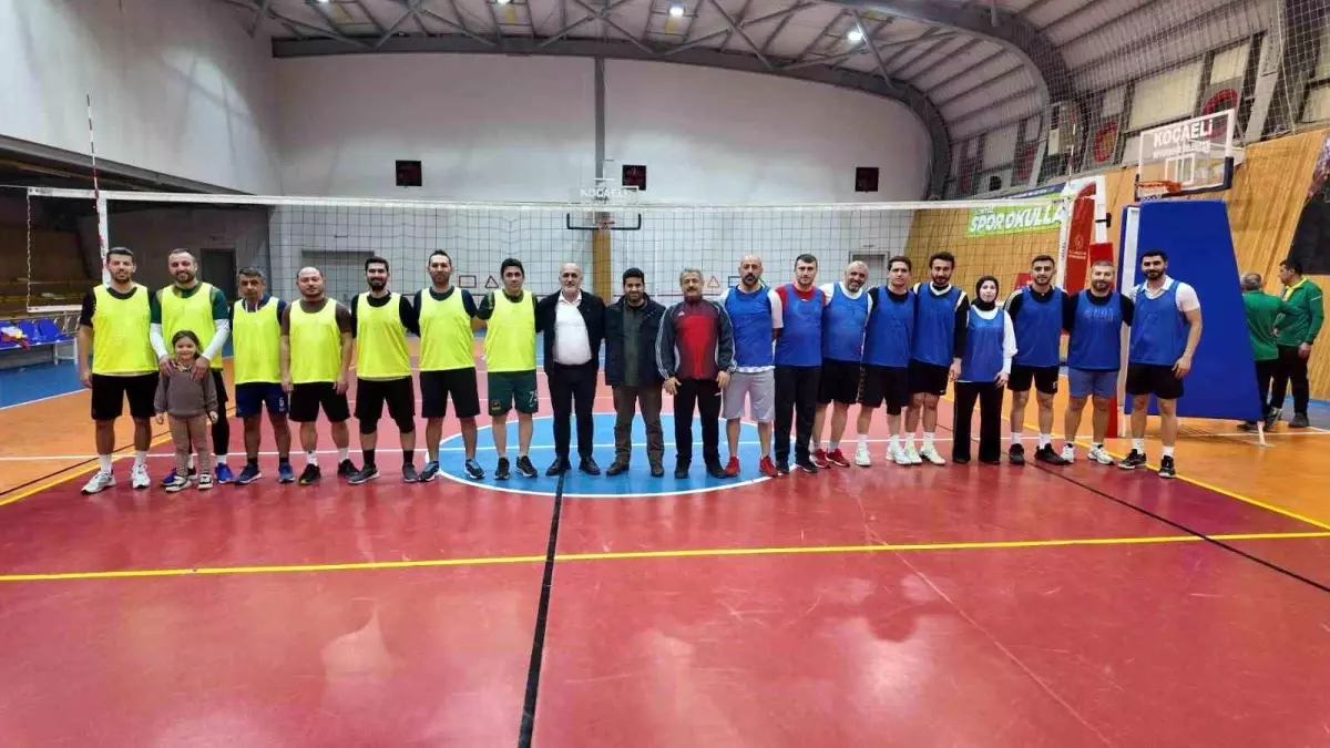 Darıca\'da kurumlar arası voleybol turnuvası heyecanı başladı