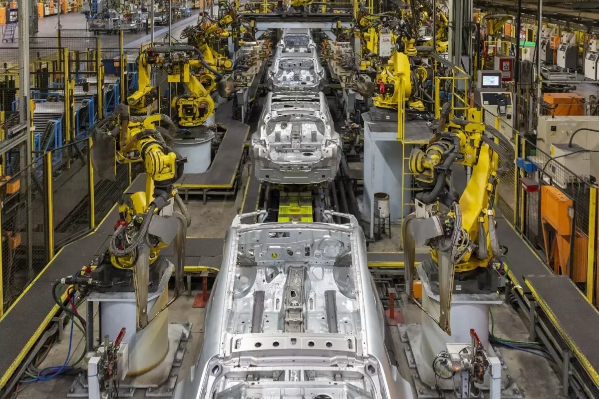 Dev otomobil markası en ucuz modelini rafa kaldırıyor