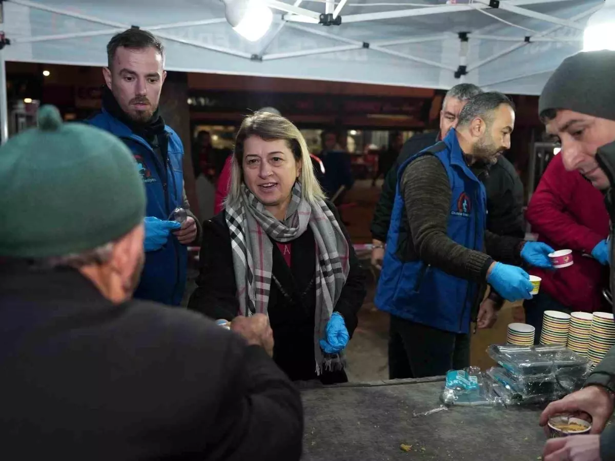 Kandilde dualar edildi ağızlar tatlandı