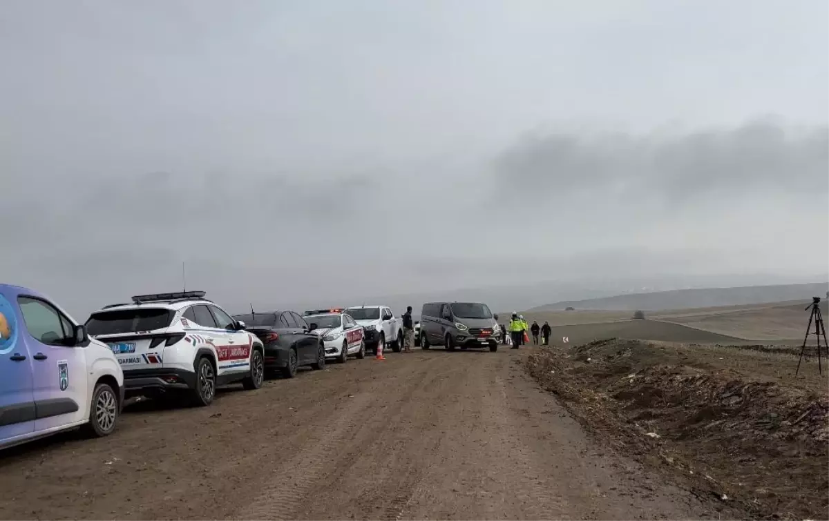 Libya Askeri Heyetini Taşıyan Uçak Düştü