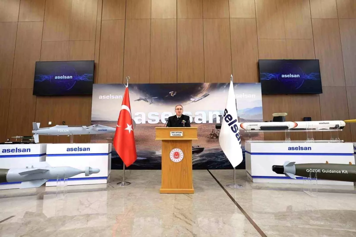 MSB: "Suriye\'de mücadele; istikrarlı ve müreffeh bir Suriye isteyenlerle istikrarsız, bölünmüş, güçsüz bir Suriye\'den yana olanlar arasındadır"