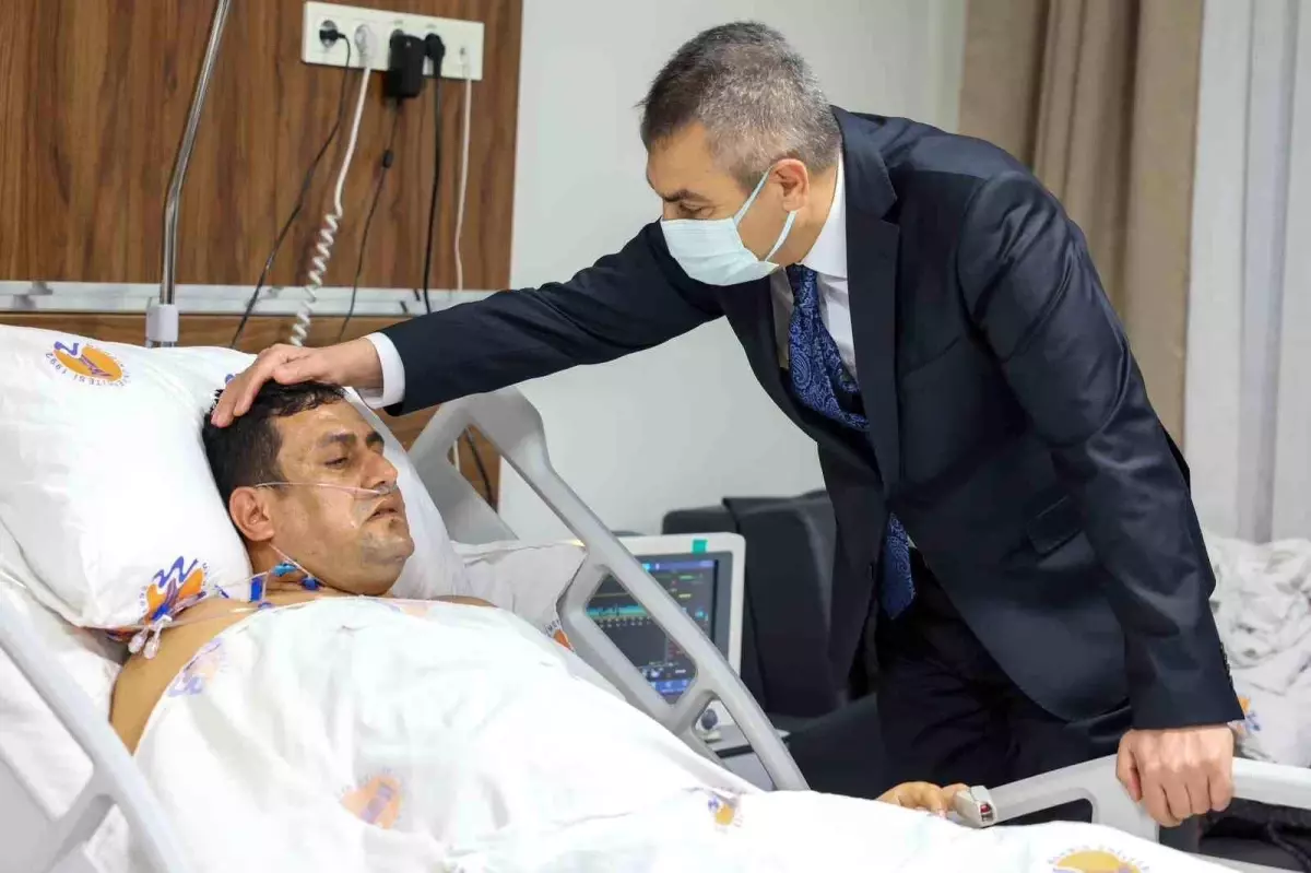 Okul bahçesinde tüfekle vurulan müdürden güzel haber