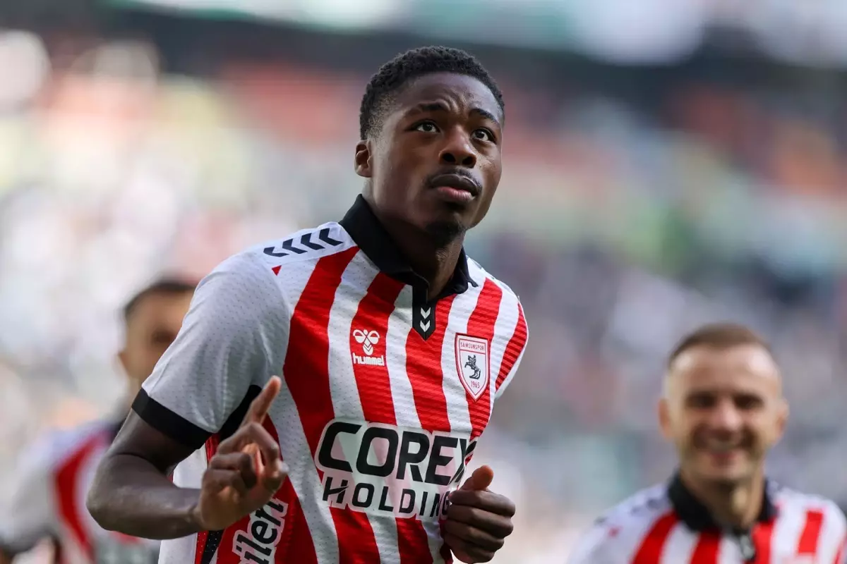 Samsunspor\'dan Fenerbahçe ile anlaşan Anthony Musaba\'ya olay sözler