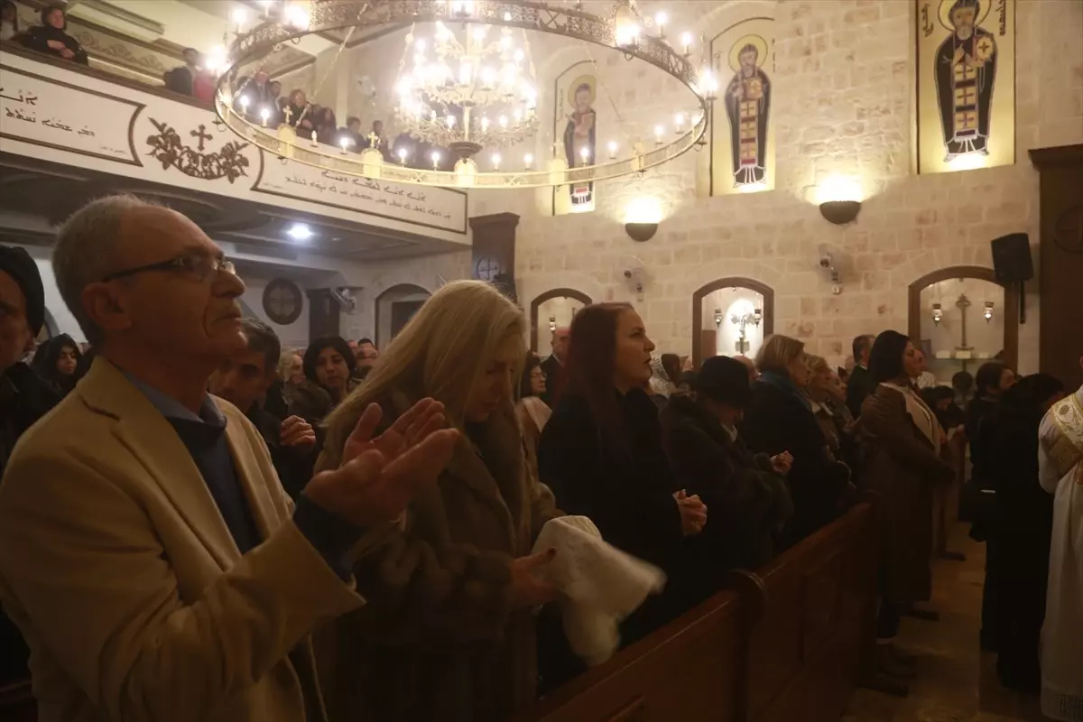 Halep\'te Noel Ayini Coşkuyla Kutlandı