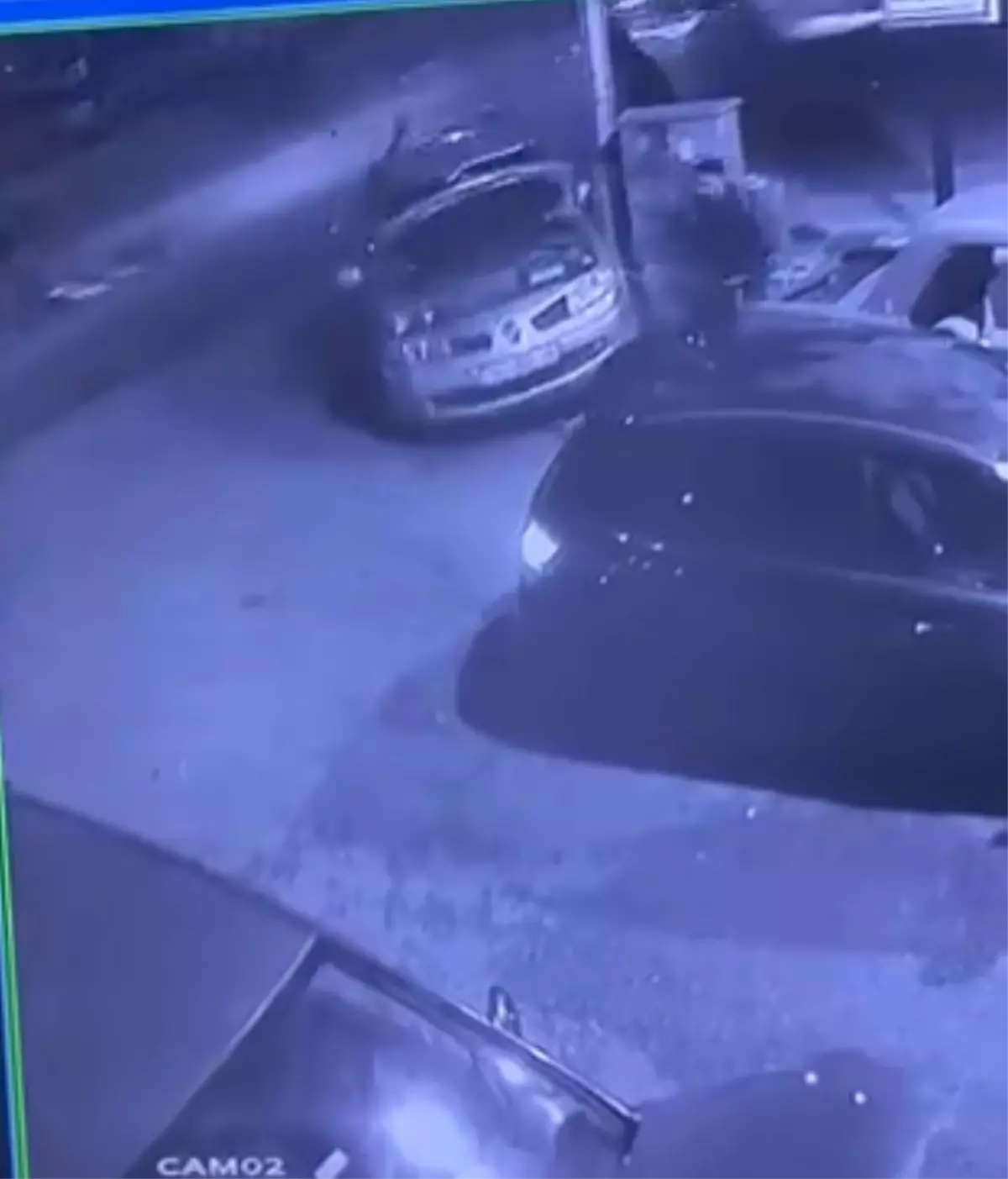 Bursa\'da Oto Tamir Ustasına Kaza Teğet Geçti