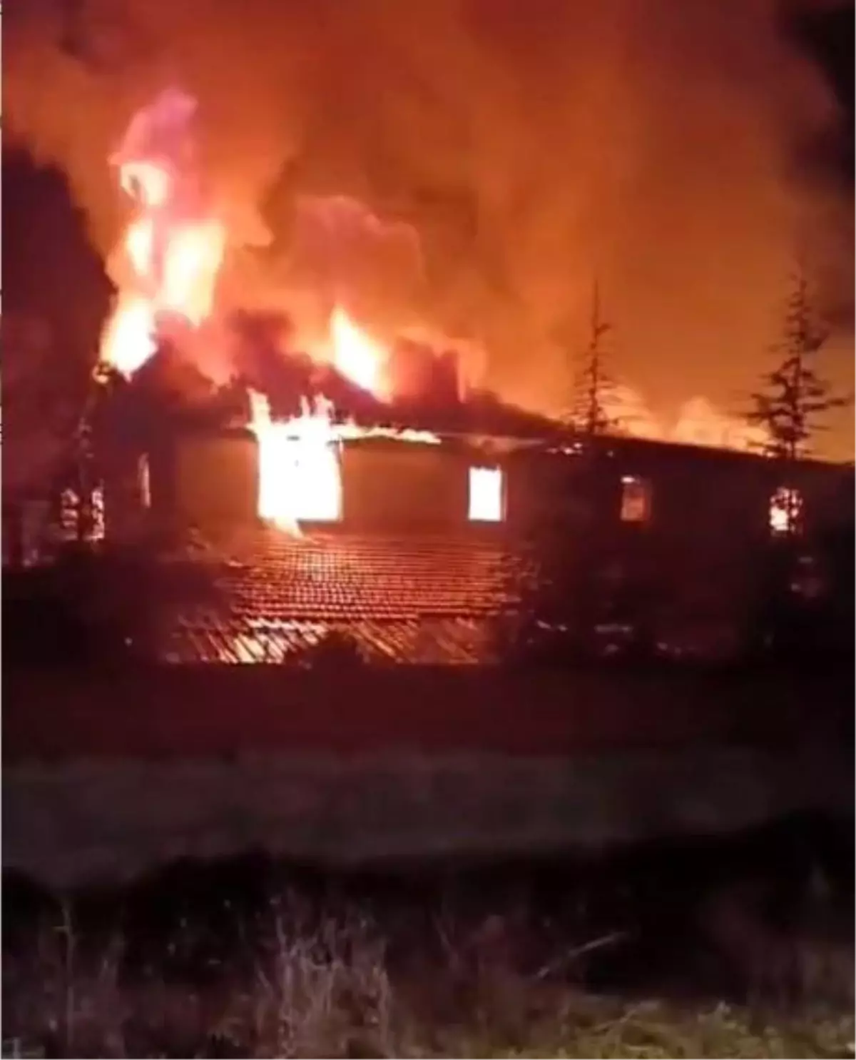 Turhal\'da yangın: Bir kadın hayatını kaybetti