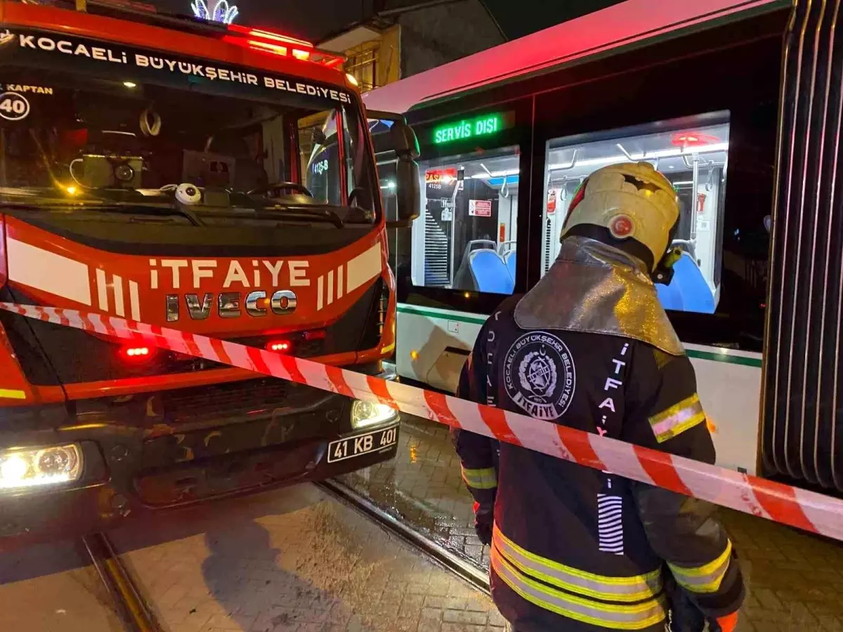 Tramvay Kazasında 71 Yaşındaki Kadın Ağır Yaralandı