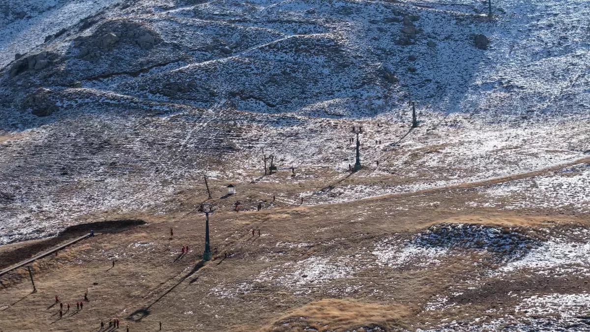Teleferikte Mahsur Kalanlar Kurtarıldı