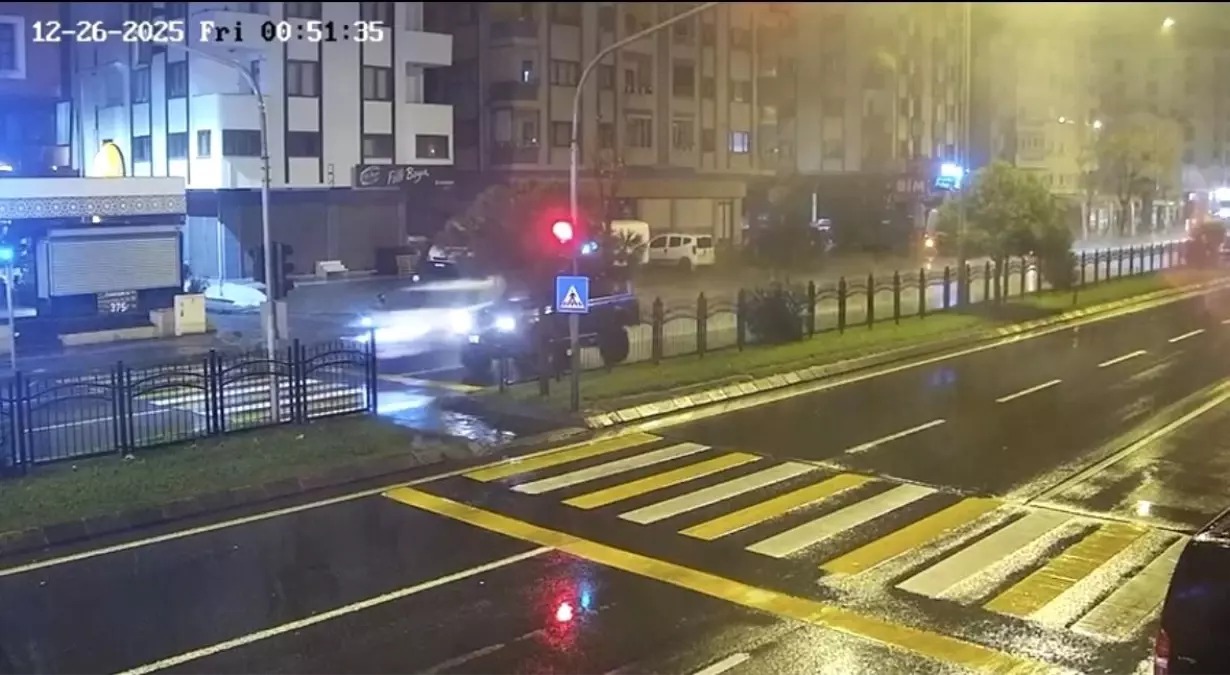 Motosikletli Genç Kaza Kurbanı Oldu