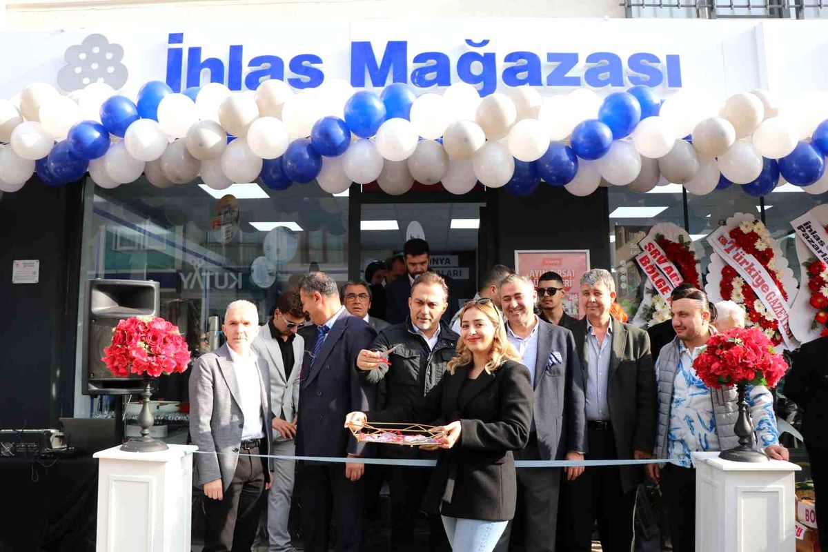 Bolu\'da İhlas Mağazası açıldı