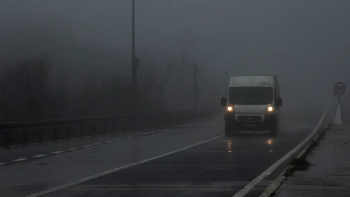 Bolu Dağı\'nda Sis ve Yağmur