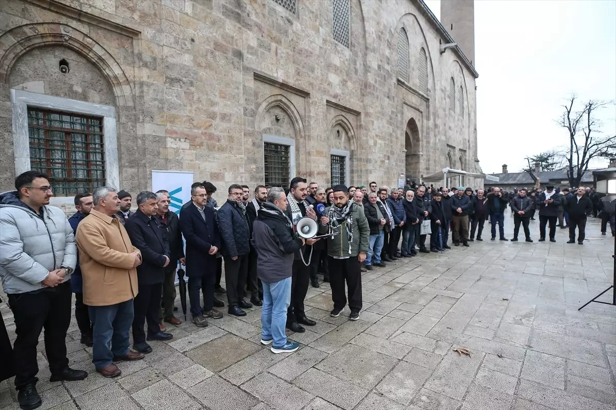 Galata Köprüsü\'nde Filistin İçin Yürüyüş