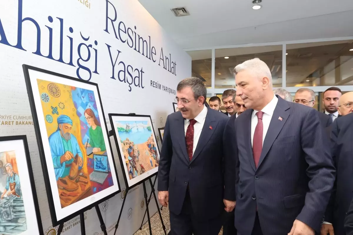 Yılmaz\'dan Enflasyon ve Ekonomi Açıklamaları