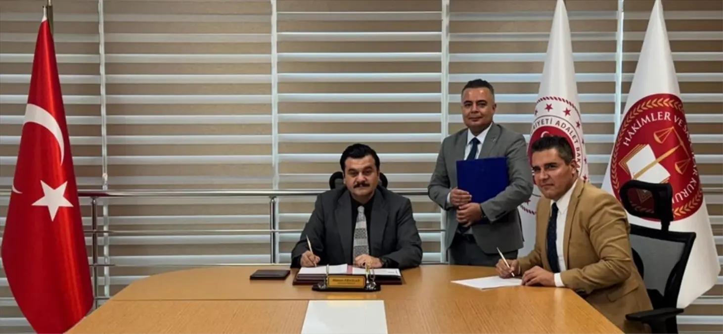 Erdemli\'de Yargı Mensupları İçin Lojman Projesi