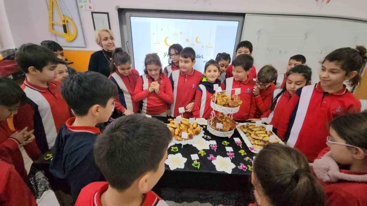 Regaip Kandili Kutlandı