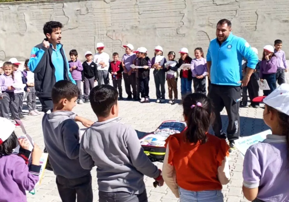 Sağlıklı Çocuklar İçin Bilgilendirme Etkinliği