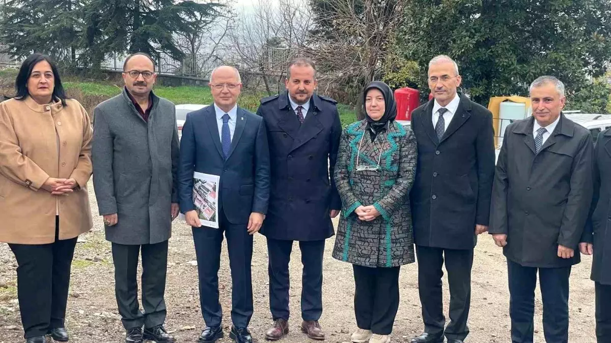 157 yıllık mazisi bulunan Türkiye\'nin ilk meslek lisesi aslına göre yeniden inşa edilecek