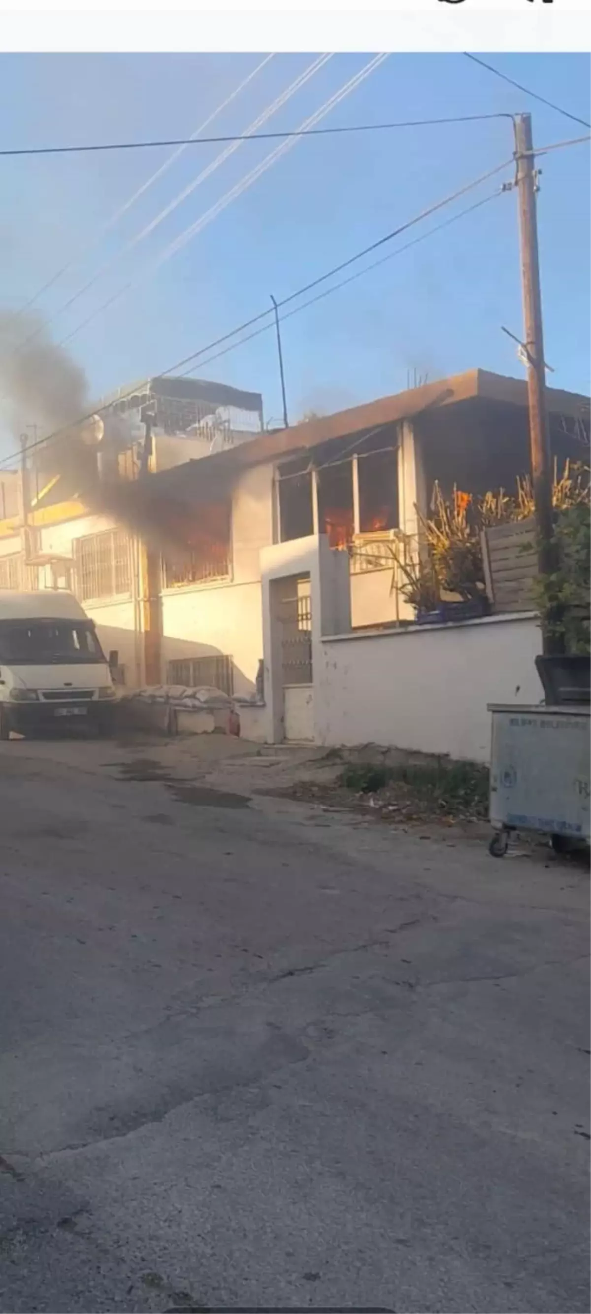 Mersin\'de Yangında İki Kardeş Hayatını Kaybetti