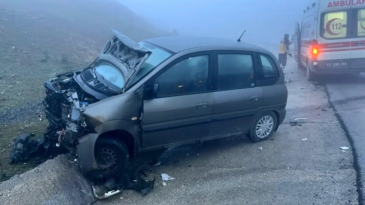 Bilecik\'te Trafik Kazası: 2 Yaralı