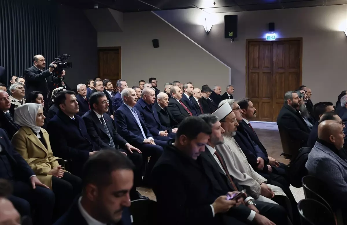 Cumhurbaşkanı Erdoğan, Hatay\'da tarihi Meclis binasını ziyaret etti