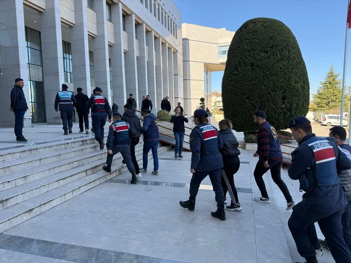 Denizli\'de Suç Örgütüne Operasyon