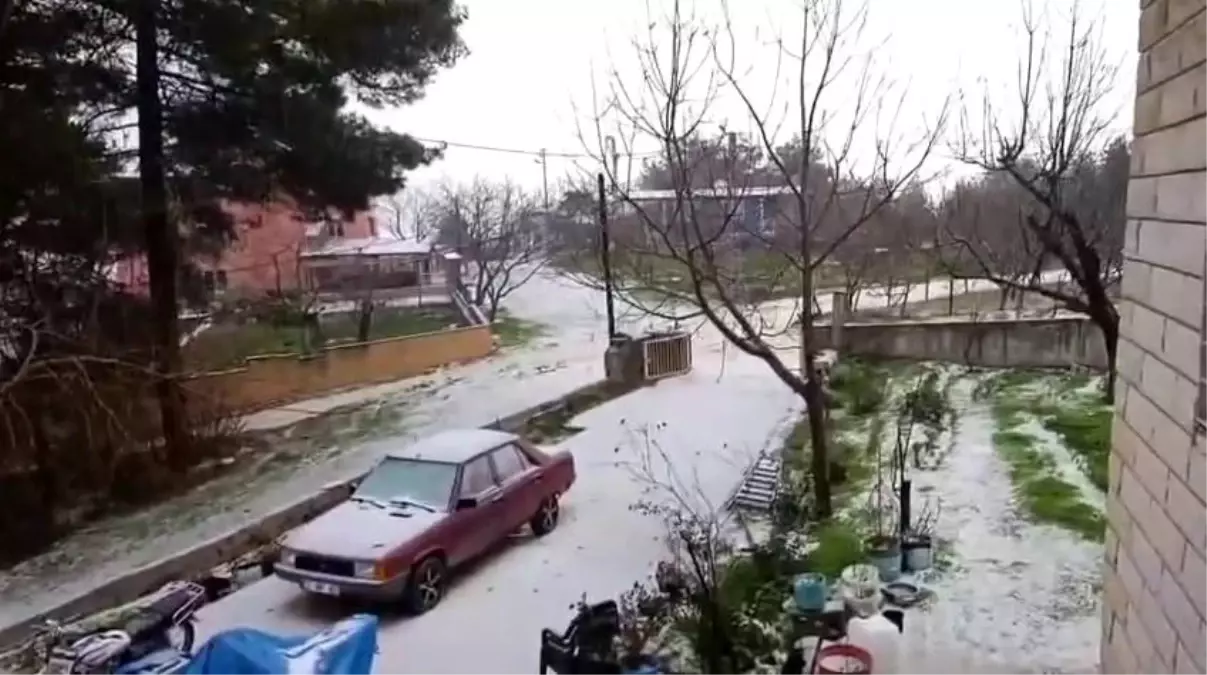 Hatay\'da Dolu Yağışı Etkili Oldu