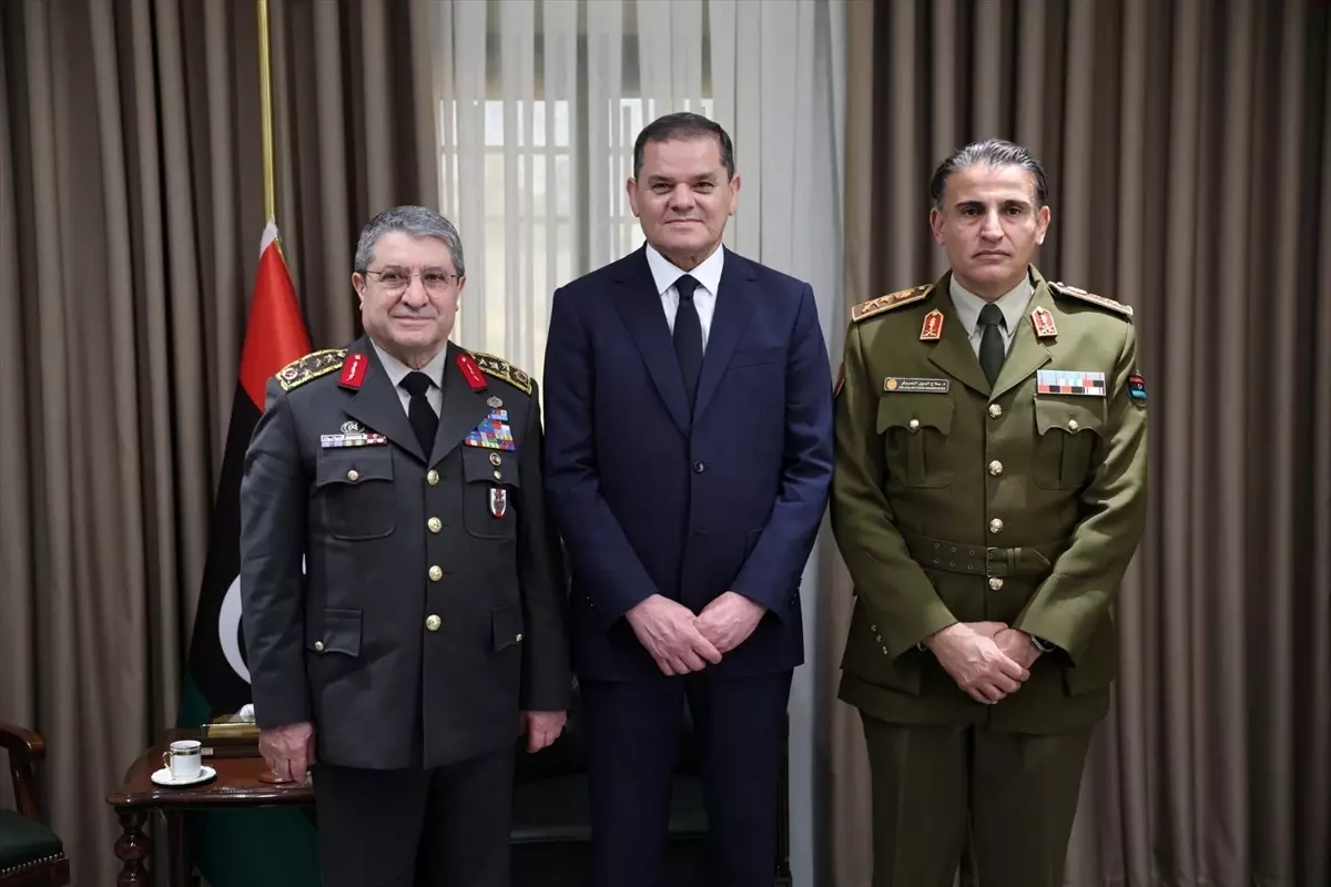 Bayraktaroğlu\'ndan Libya\'ya Taziye Ziyareti