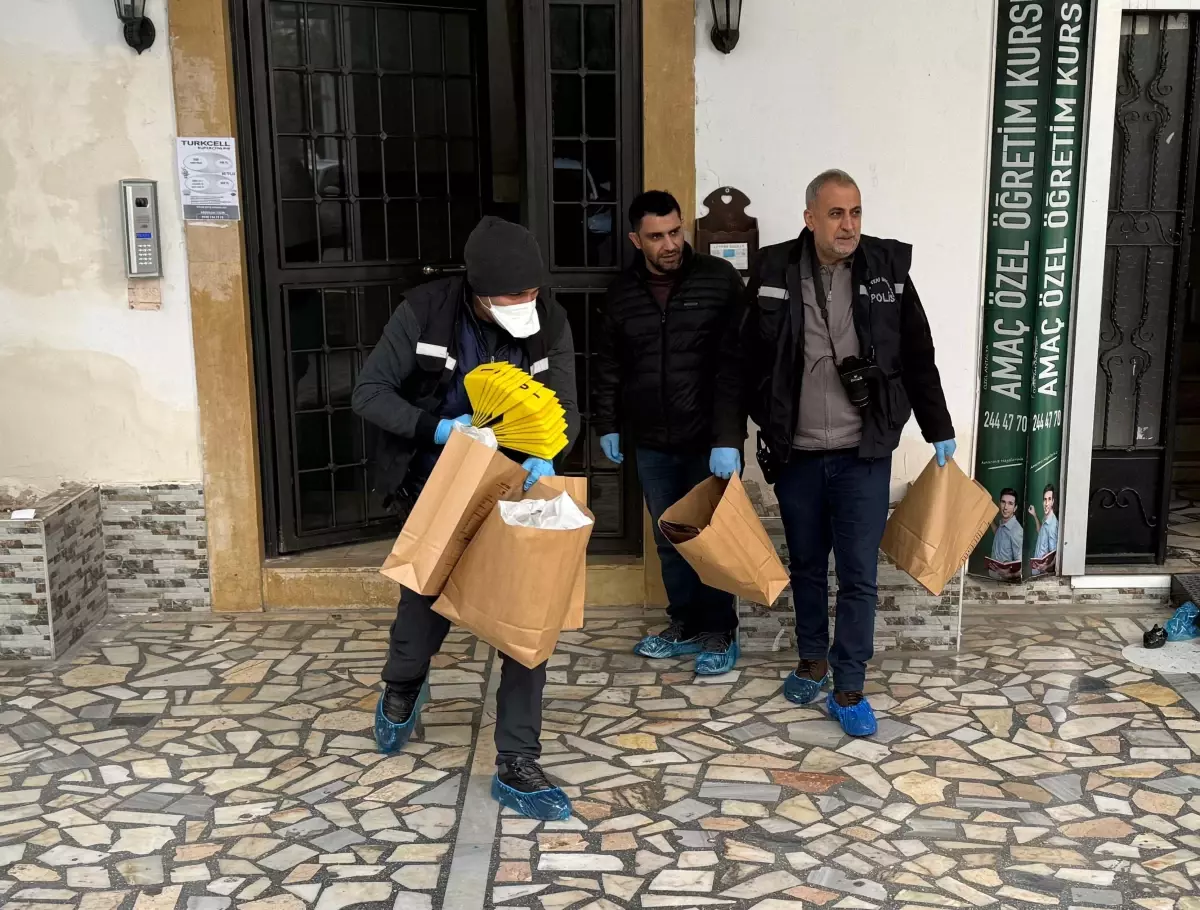 Antalya\'da Şüpheli Ölüm: 70 Yaşındaki Kadın Ölü Bulundu