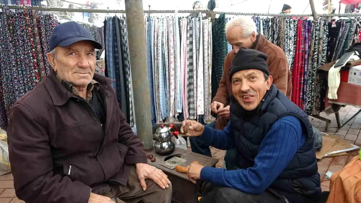 Tavşanlı\'da Kar Sevinci