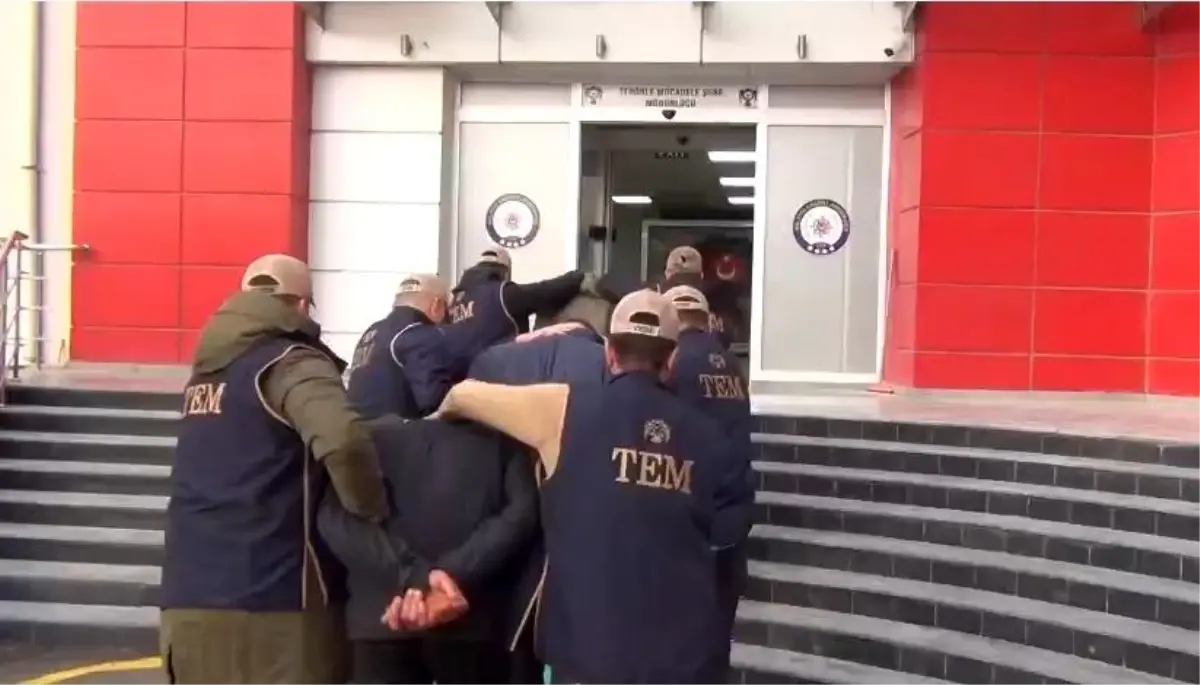 Malatya\'da DEAŞ Üyesi 3 Şüpheli Tutuklandı