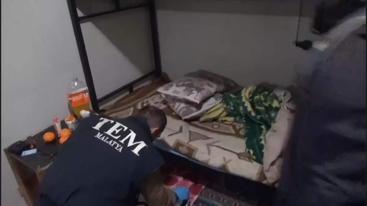 Malatya\'da DEAŞ Operasyonu: 3 Tutuklama