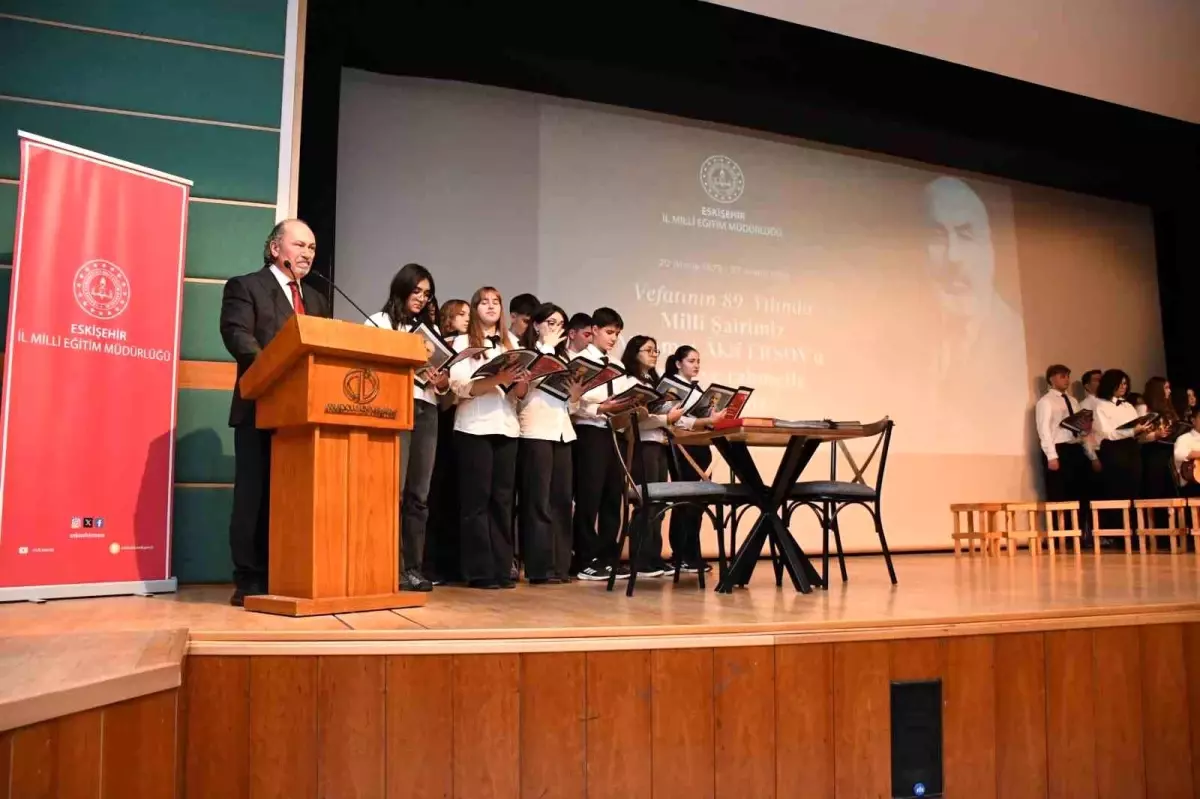 Mehmet Akif Ersoy Anma Programı Düzenlendi