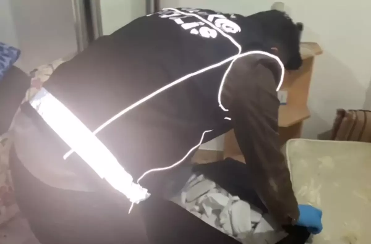 Mersin\'de Uyuşturucu Operasyonu