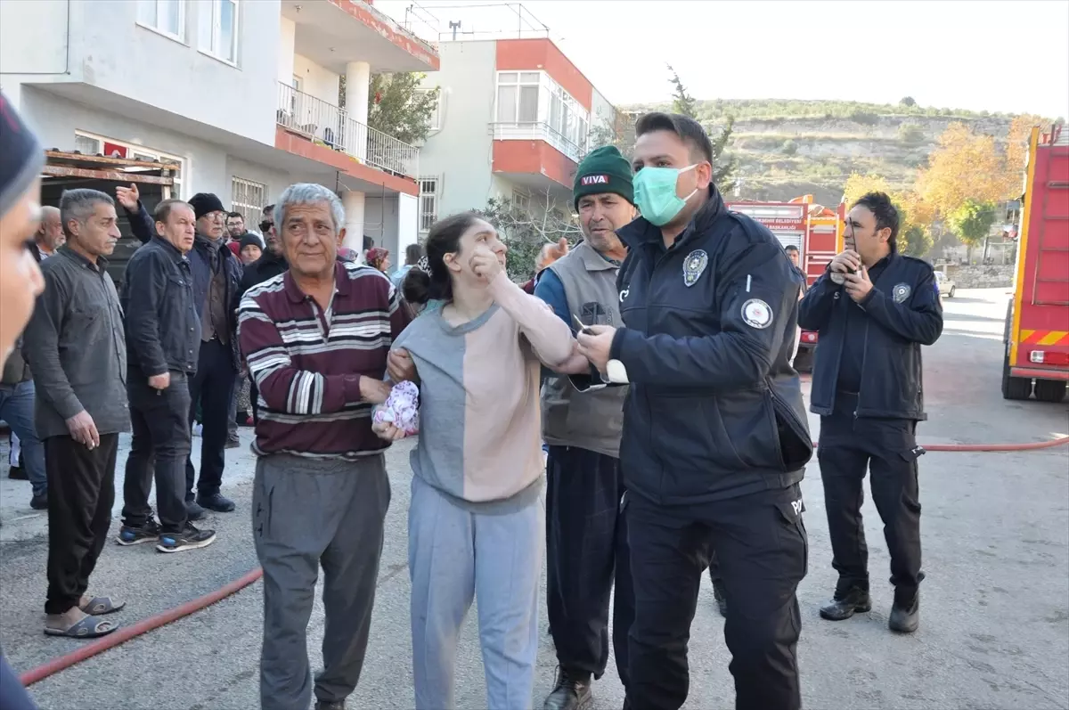 Silifke\'de Yangın: 2 Çocuk Hayatını Kaybetti