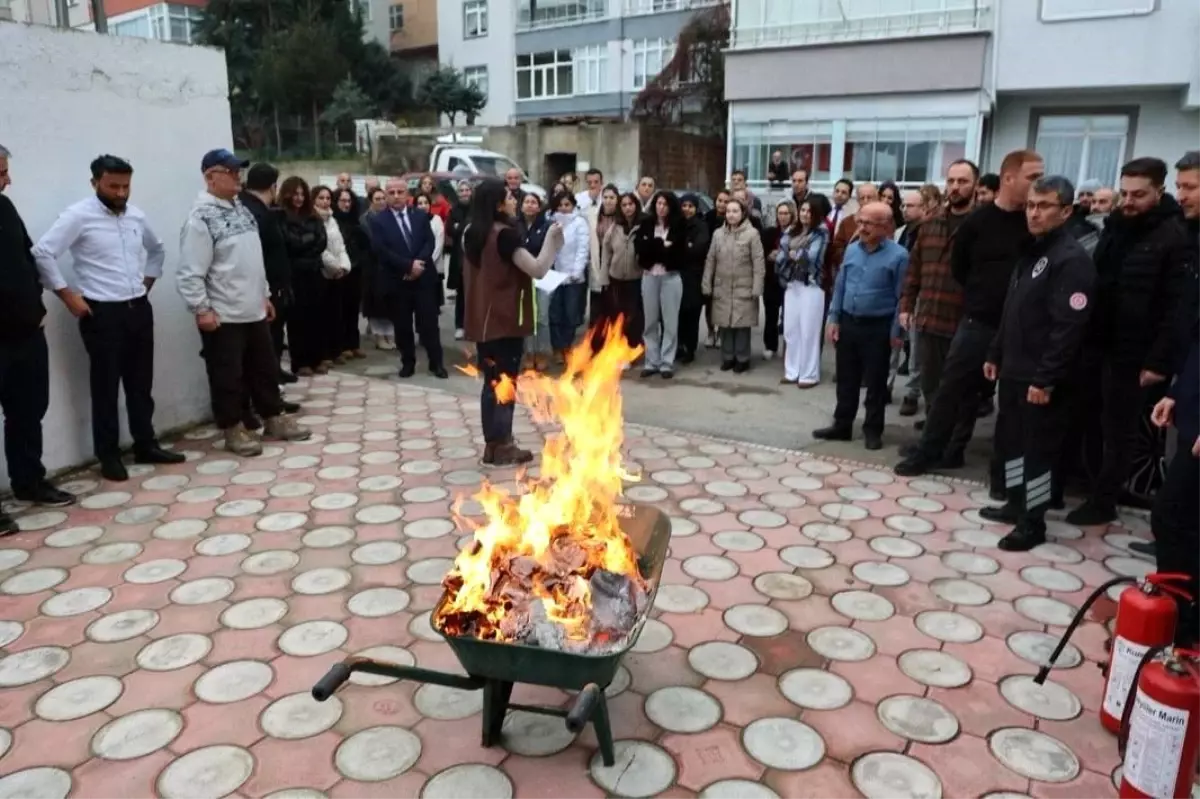 Sinop\'ta Yangın Tatbikatı Gerçekleştirildi