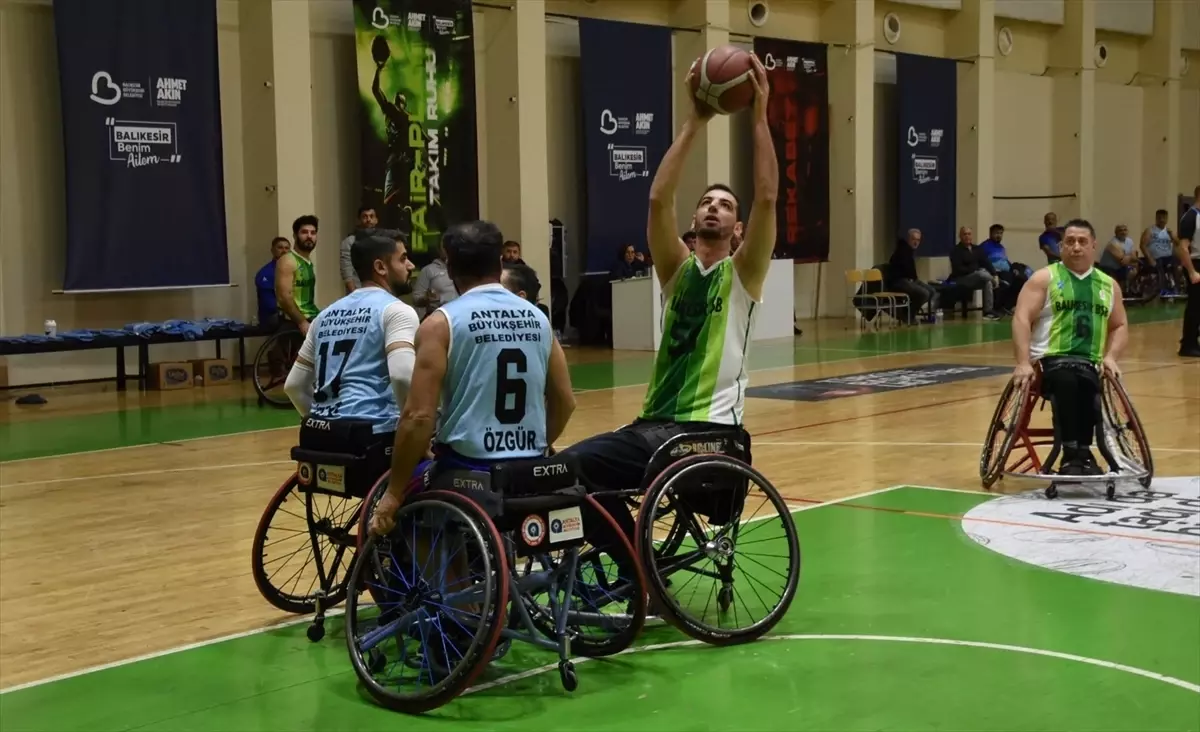 Balıkesir, Antalya\'yı Yendi