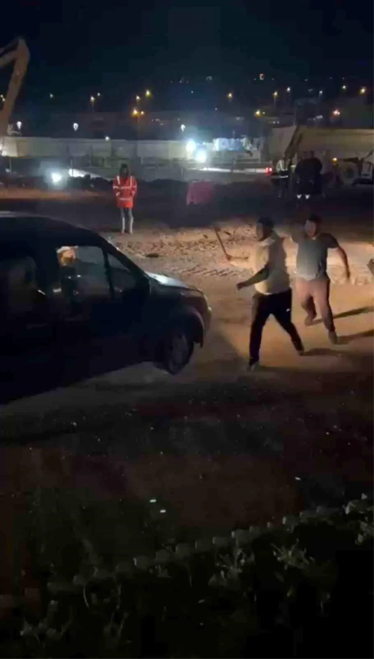 Kocaeli\'de Yol Verme Kavgası: 4 Gözaltı