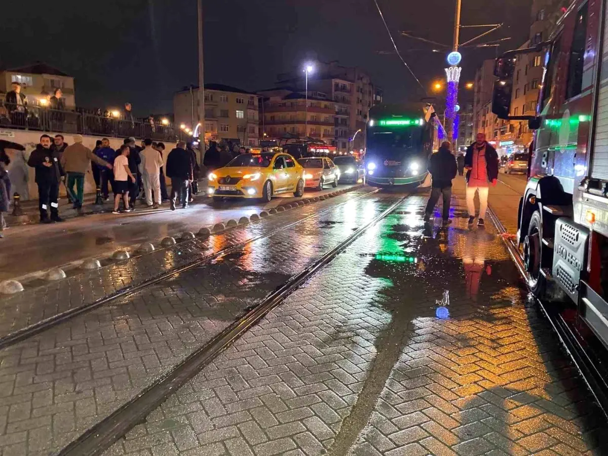 Tramvay Kazasında Yaşlı Kadın Hayatını Kaybetti