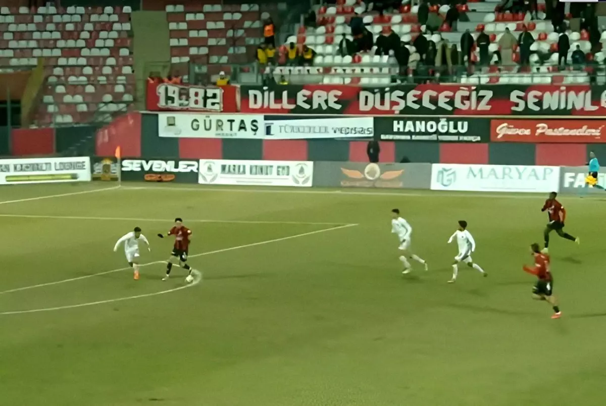 Vanspor FK, Hatayspor\'u 4-0 Yendi