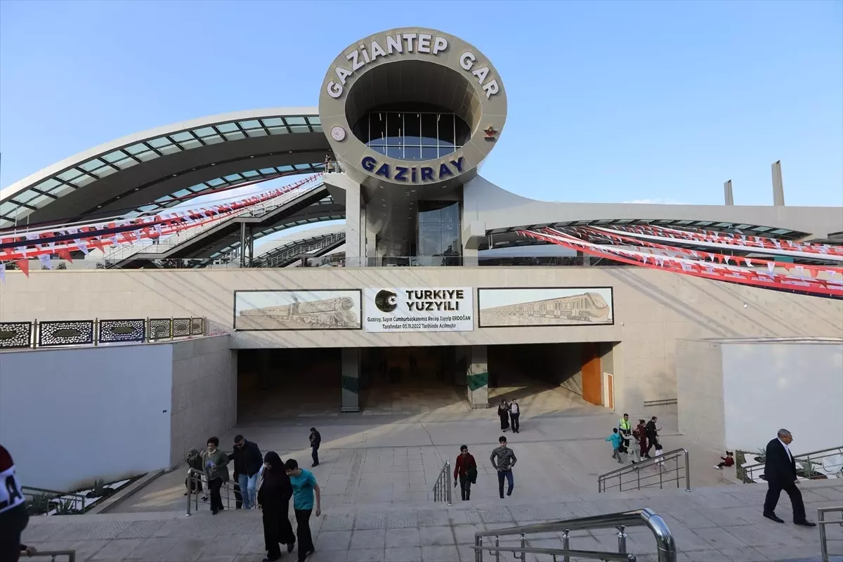 Yerli Tren Seti GAZİRAY\'a Katıldı