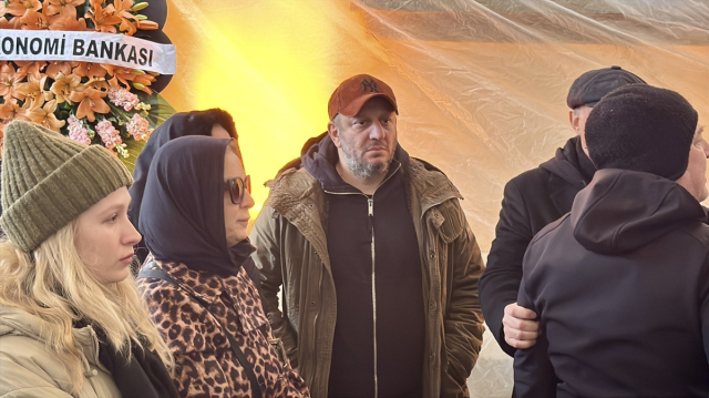 7 ay içinde ikinci acı! Serkan Keskin'in babası hayatını kaybetti